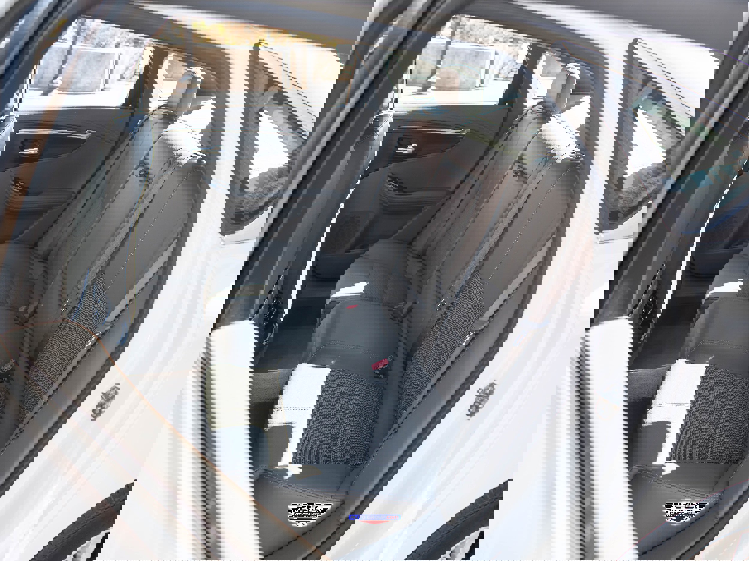 Used 2015 Chevrolet Impala LT w/ Convenience Package image 20