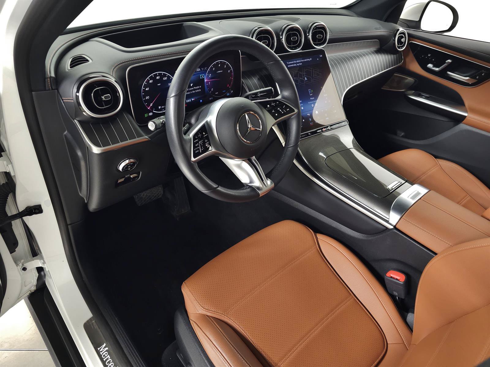 Used 2023 Mercedes-Benz GLC 300 4MATIC image 18