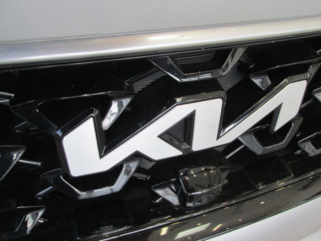 Used 2022 Kia Sorento SX Prestige w/ Panoramic Sunroof Package image 10