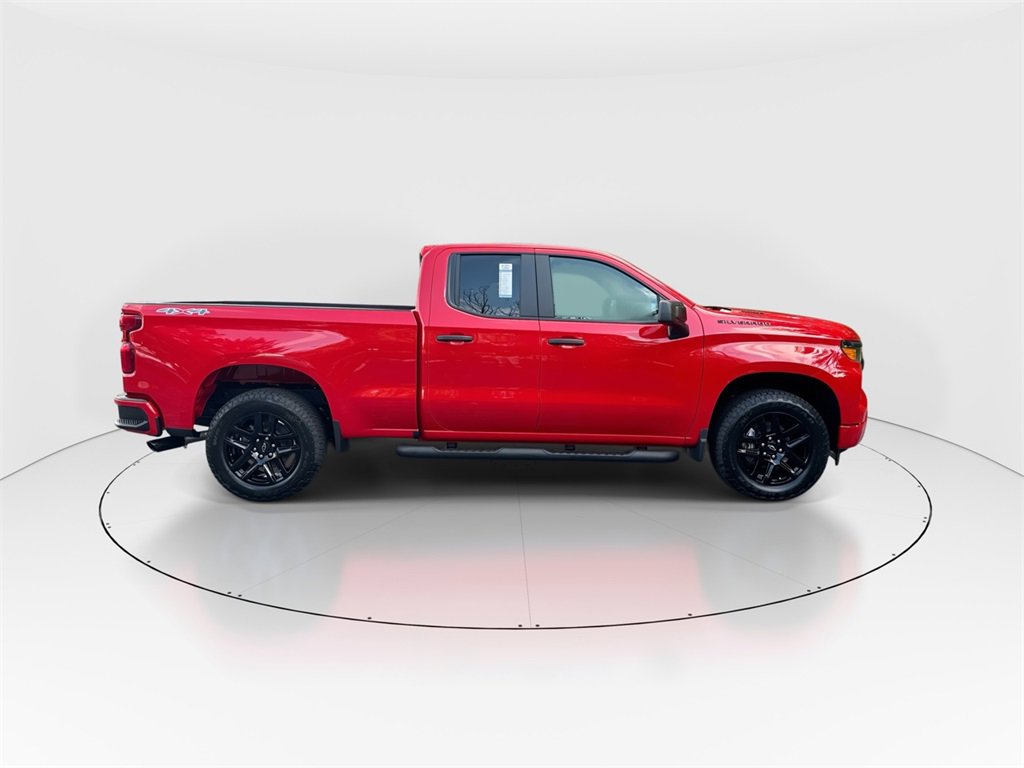 New 2026 Chevrolet Silverado 1500 Custom w/ Turbomax Blackout Package image 9