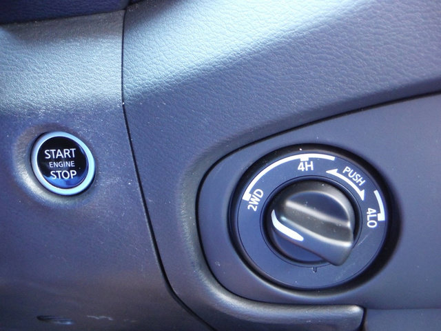 Used 2023 Nissan Frontier SV w/ SV Premium Package AWD/4WD image 32