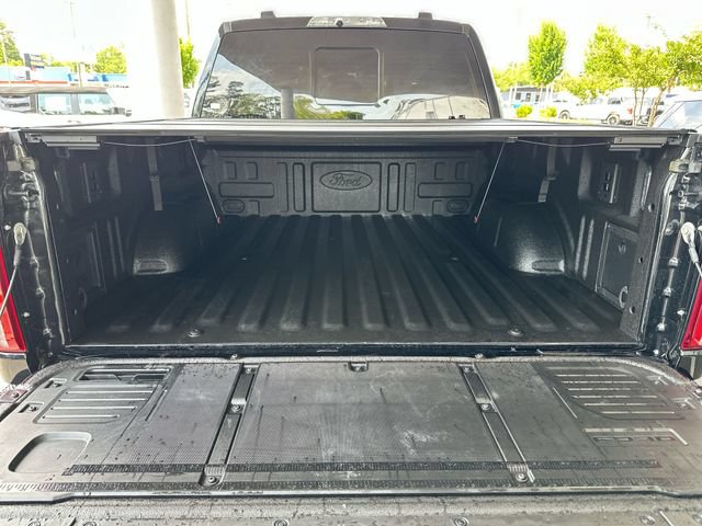 Certified 2025 Ford F150 Raptor w/ Equipment Group 803A Raptor R AWD/4WD image 27