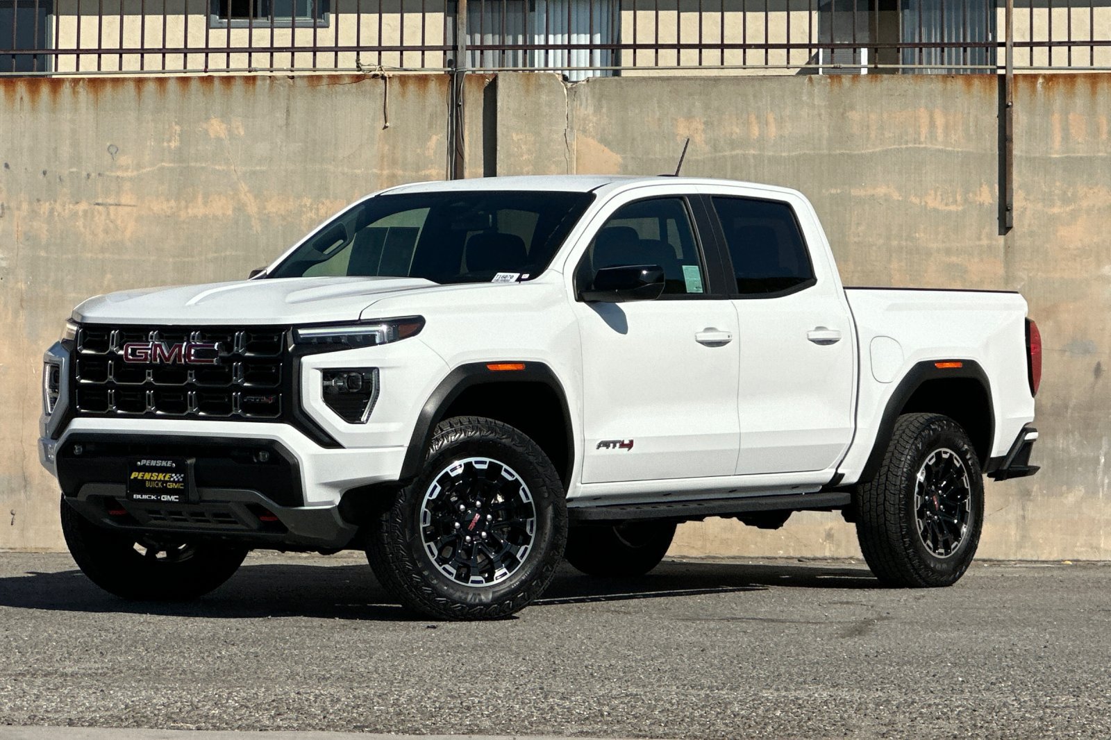 Certified 2026 GMC Canyon AT4 AWD/4WD image 8