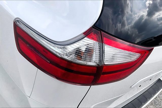 Used 2019 Toyota Sienna XLE w/ XLE Navigation Package image 29