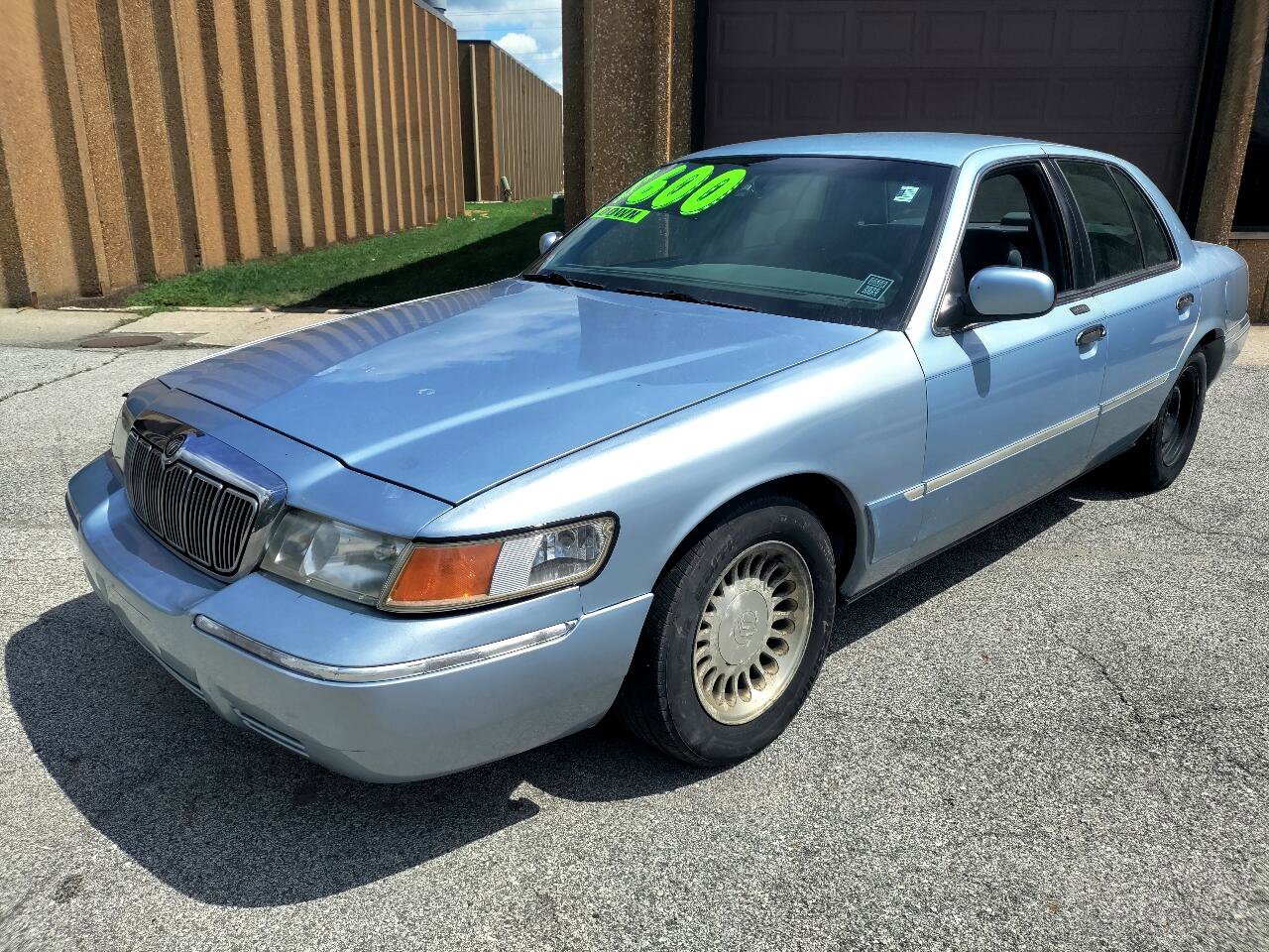 Used 2001 Mercury Grand Marquis LS image 3