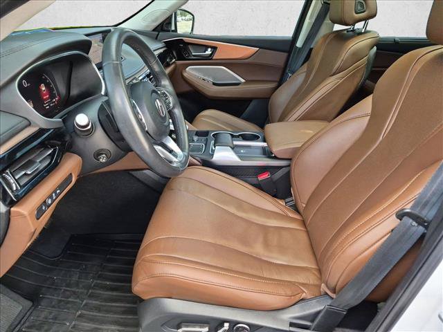 Used 2024 Acura MDX w/ Technology Package FWD image 9