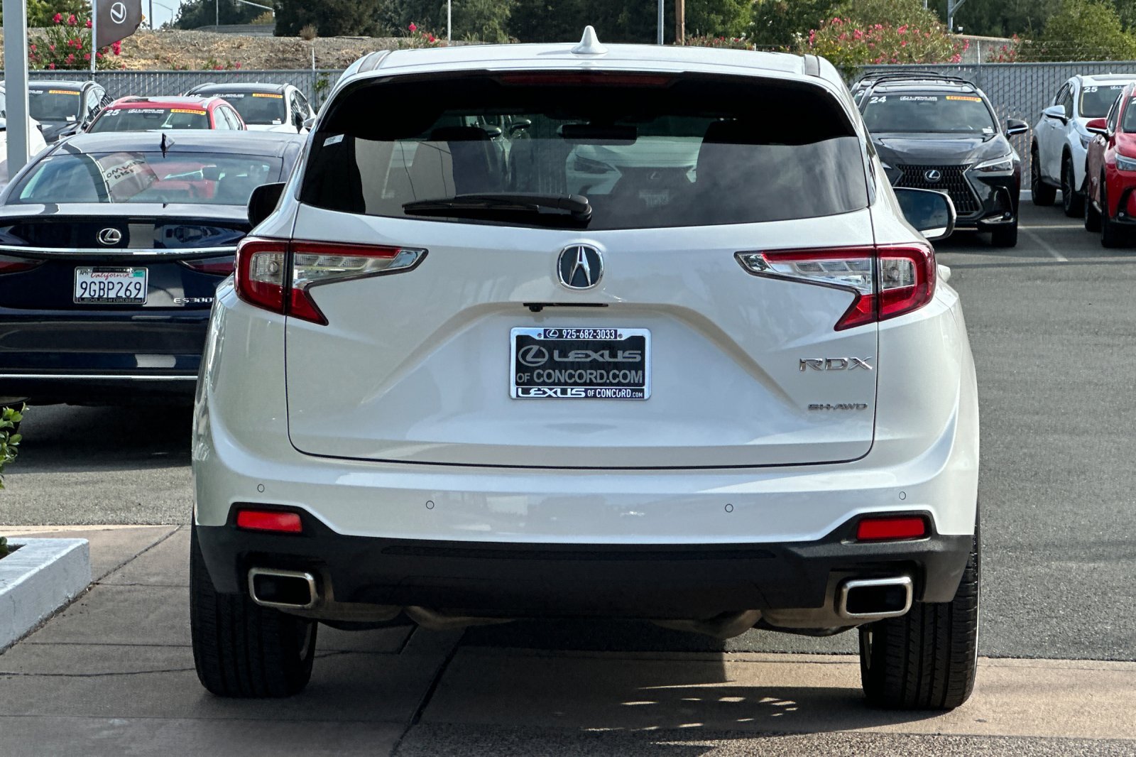 Used 2024 Acura RDX w/ Technology Package AWD/4WD image 5