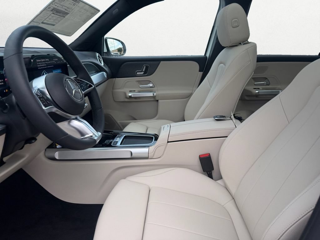 New 2026 Mercedes-Benz GLB 250 image 10