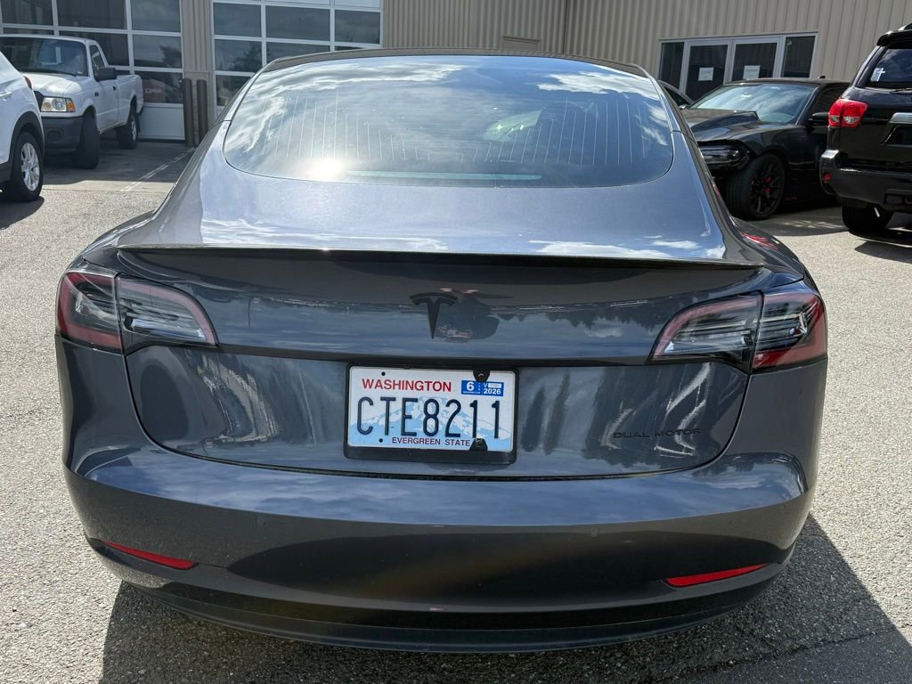 Used 2019 Tesla Model 3 image 3