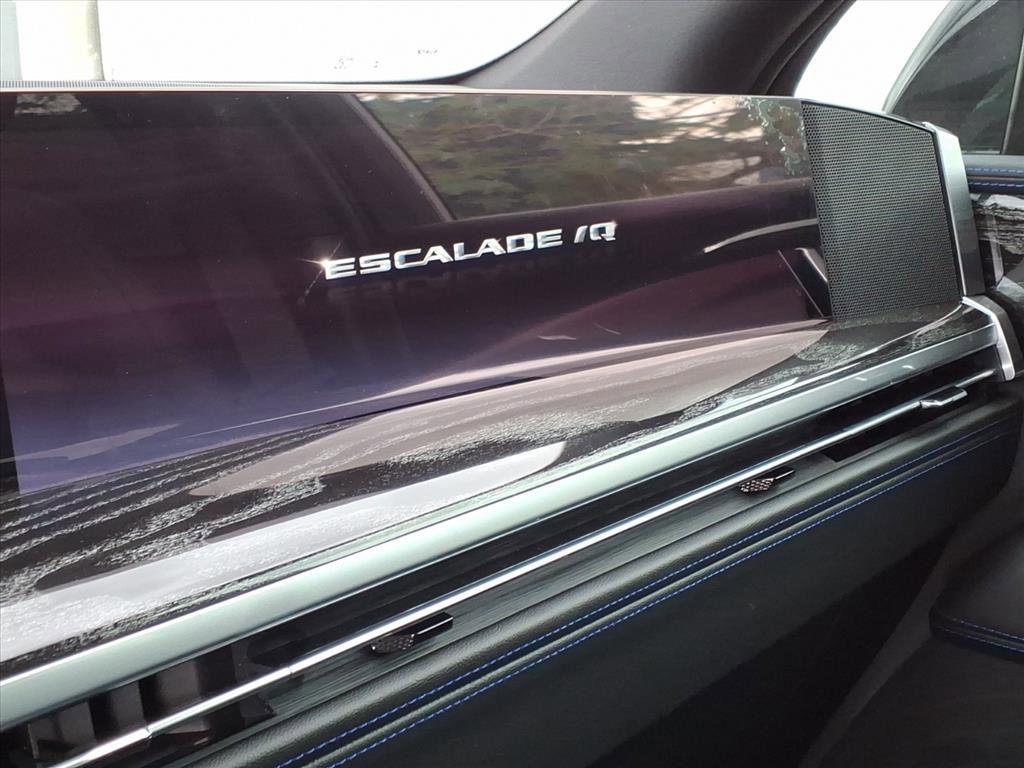 New 2026 Cadillac Escalade IQ Luxury 1 image 13