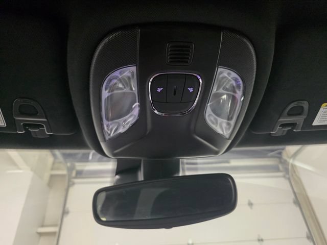 Used 2023 Jeep Compass Latitude AWD/4WD image 21