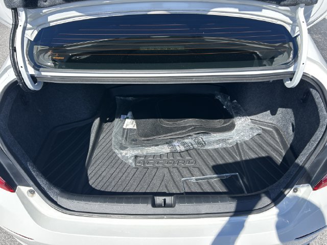 Used 2022 Honda Accord LX image 30