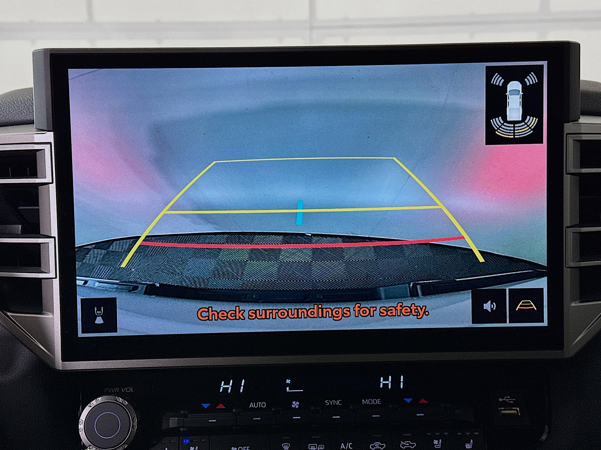 Used 2025 Toyota Tundra Limited image 24