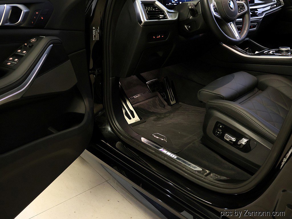 Certified 2025 BMW X5 M60i w/ Climate Comfort Package image 29