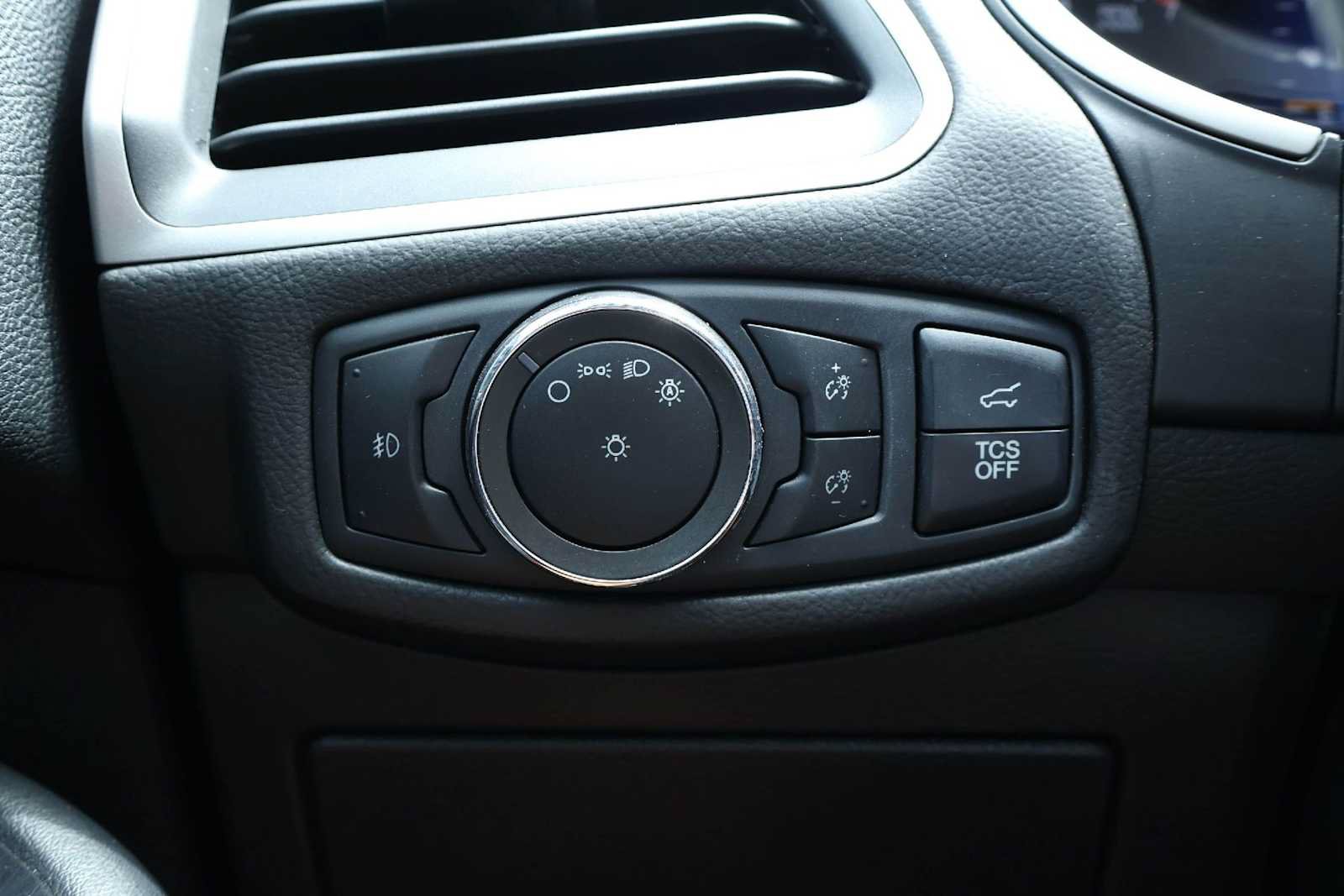 Used 2020 Ford Edge ST-Line FWD image 26