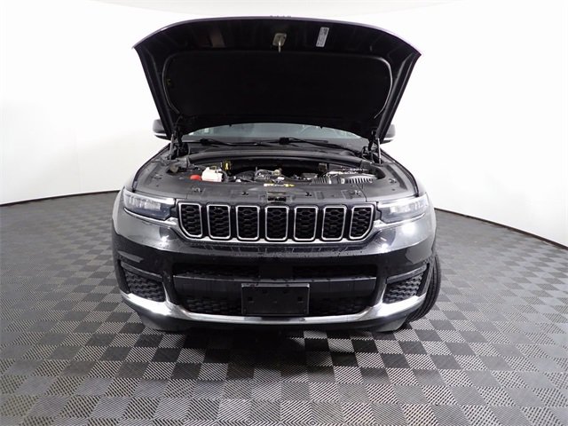 Used 2023 Jeep Grand Cherokee L Limited image 9