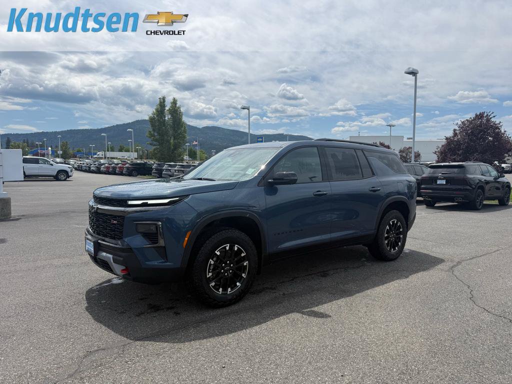 New 2026 Chevrolet Traverse Z71 w/ Enhanced Driving Package AWD/4WD image 3