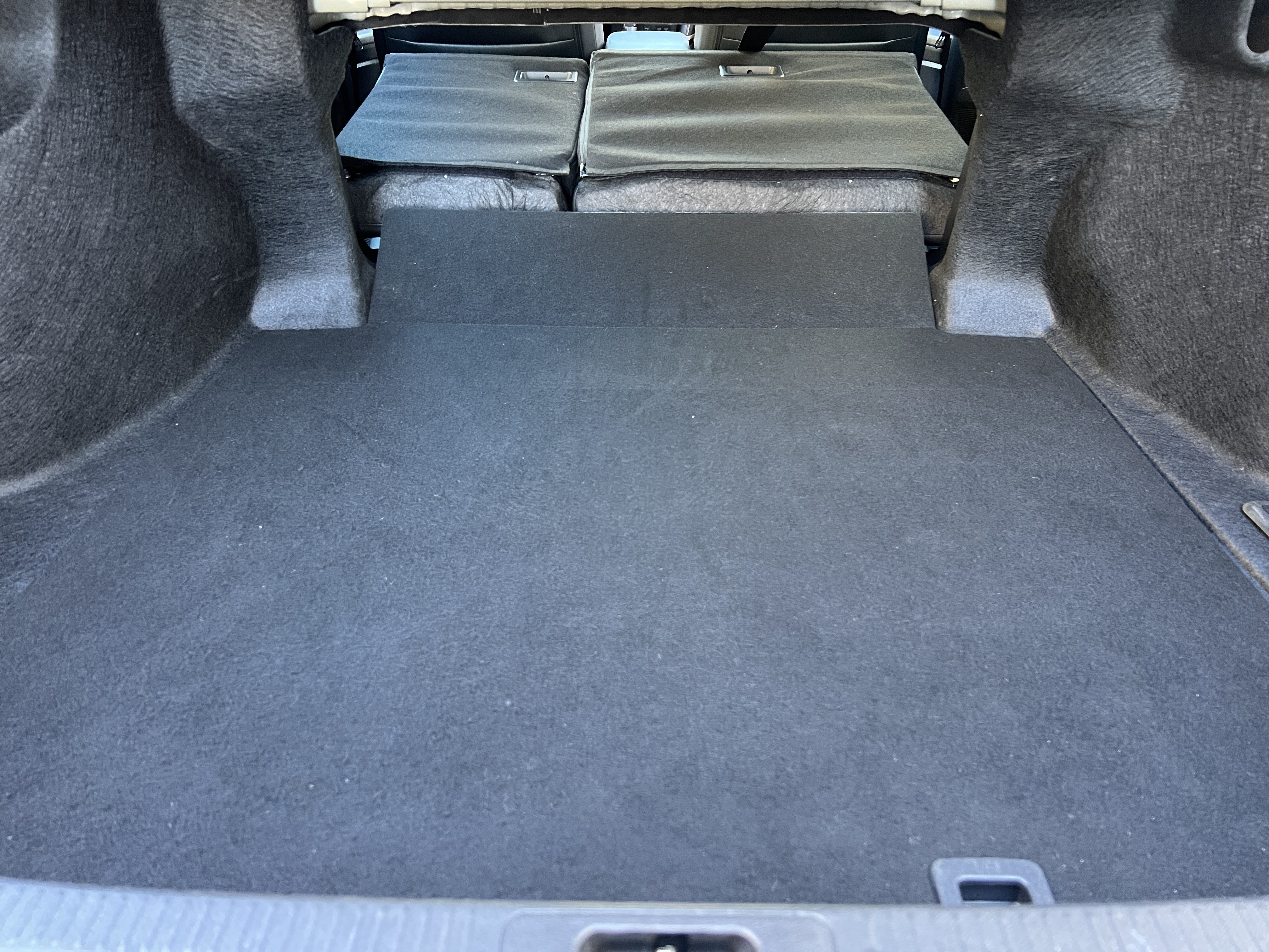Used 2025 Toyota Camry SE FWD image 18