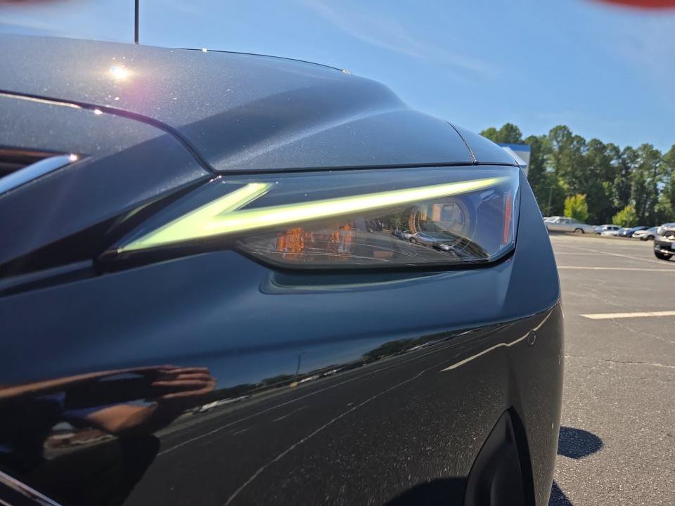 Used 2025 Lexus IS 300 w/ Premium Package RWD image 29