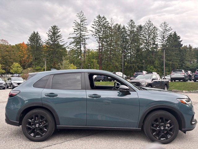 Certified 2024 Honda HR-V Sport image 9
