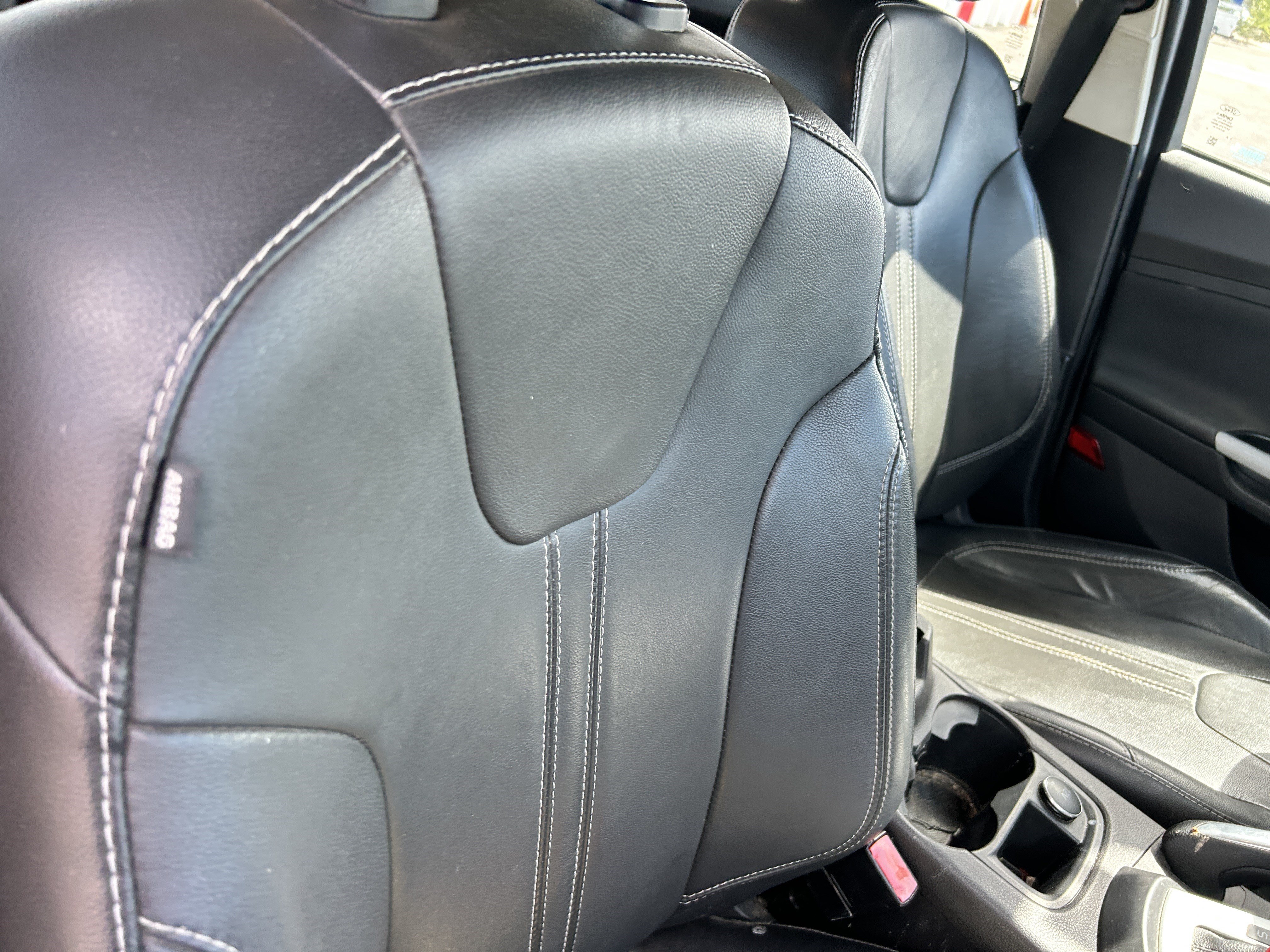 Used 2013 Ford Focus SE FWD image 13