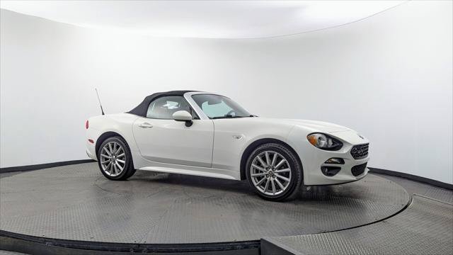 Used 2020 FIAT 124 Spider Lusso RWD image 32
