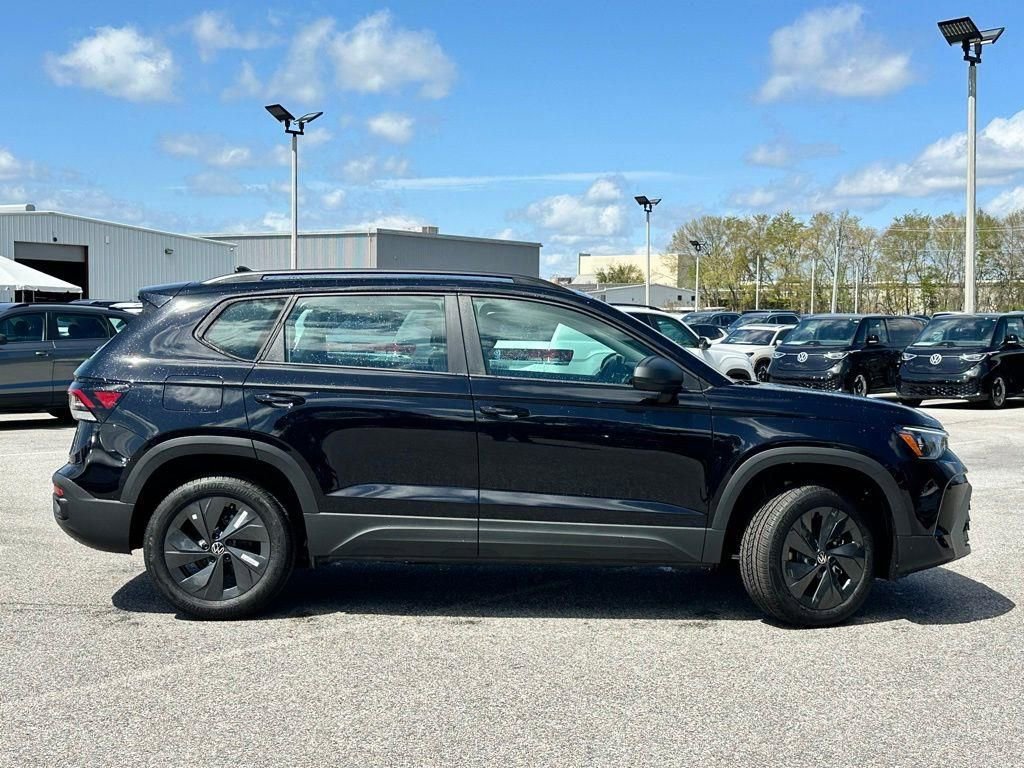 New 2026 Volkswagen Taos S image 5
