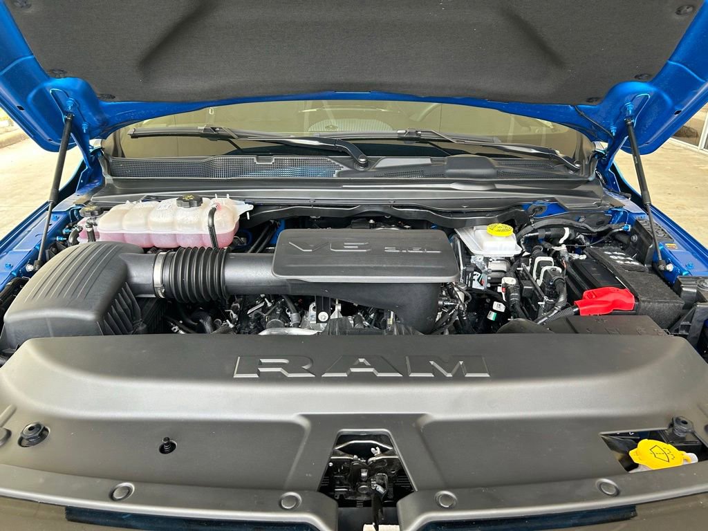 Used 2025 RAM 1500 Big Horn RWD image 11