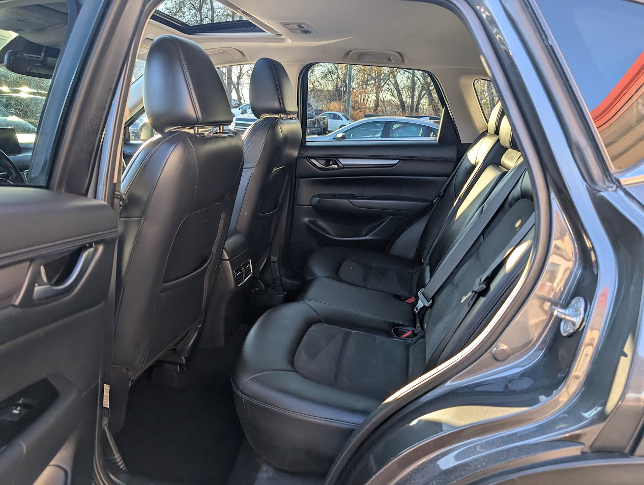 Used 2018 MAZDA CX-5 Touring w/ Preferred Equipment Package image 11