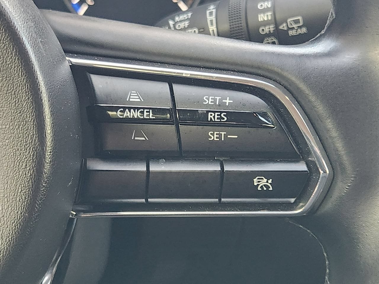 Used 2024 MAZDA CX-90 3.3 Turbo w/ Preferred Package AWD/4WD image 28