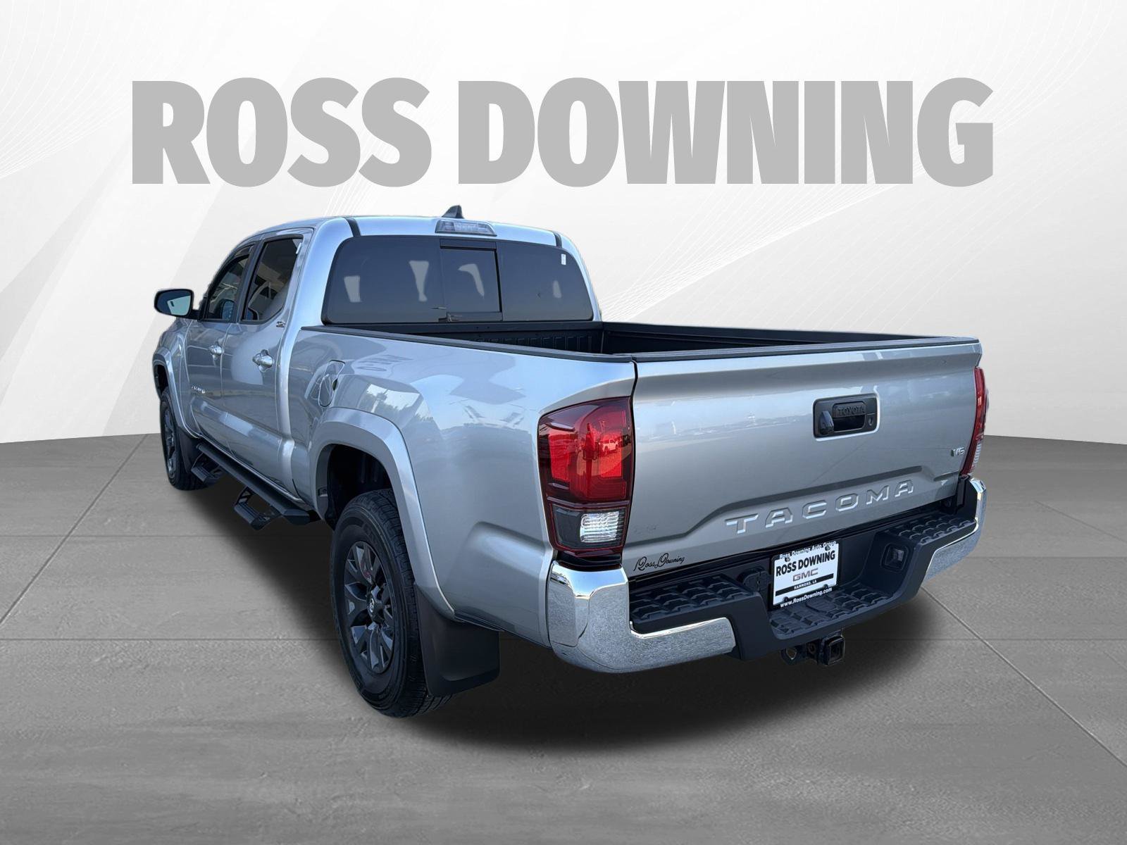 Used 2023 Toyota Tacoma SR5 RWD image 6