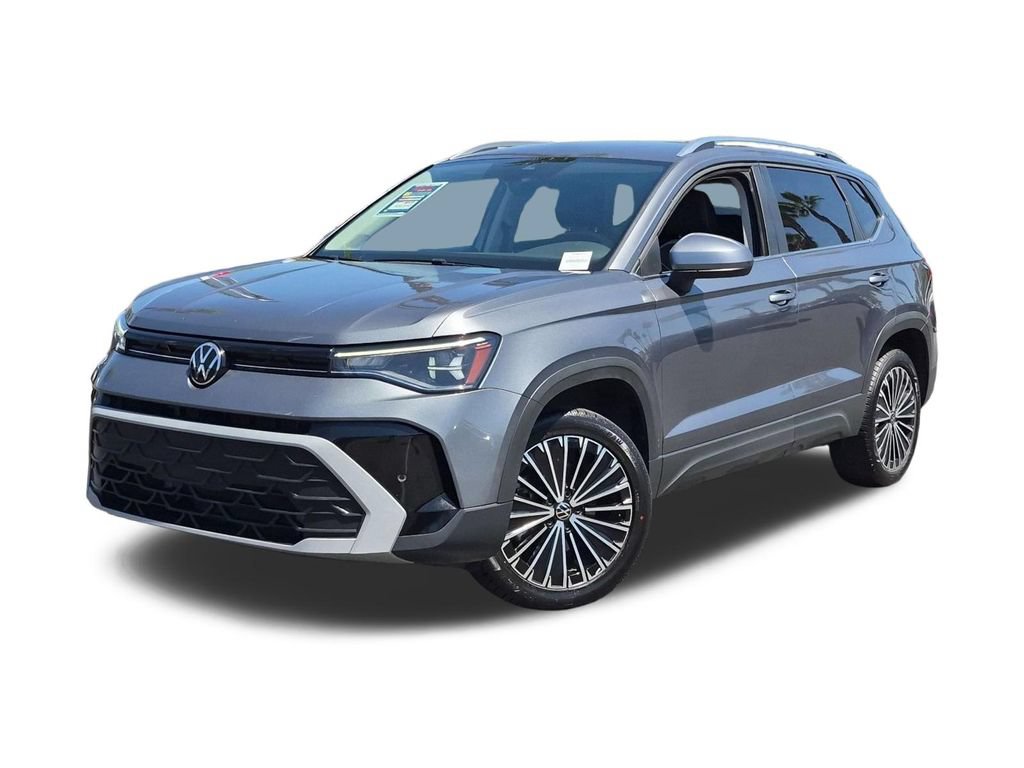 Used 2025 Volkswagen Taos SE FWD image 1