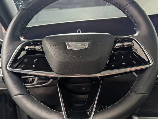 Certified 2024 Cadillac Lyriq Luxury AWD/4WD image 19