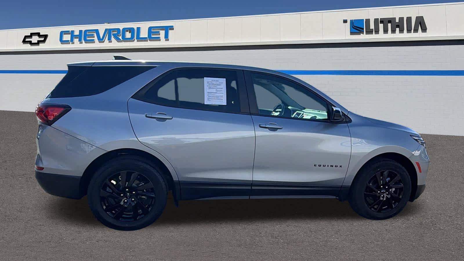 Certified 2023 Chevrolet Equinox LS w/ LS Convenience Package AWD/4WD image 4