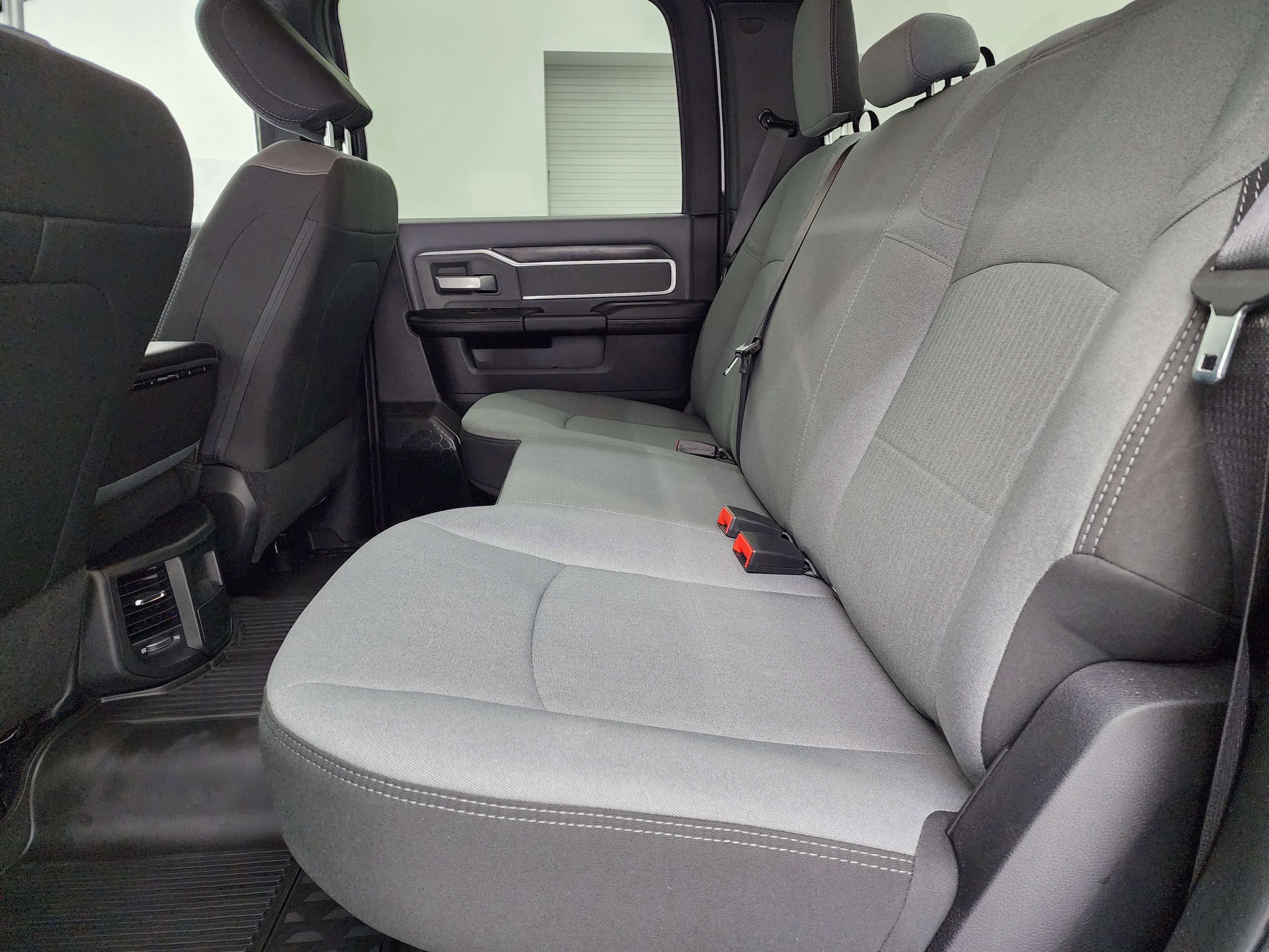 Used 2023 RAM 2500 Big Horn w/ Snow Chief Group image 9