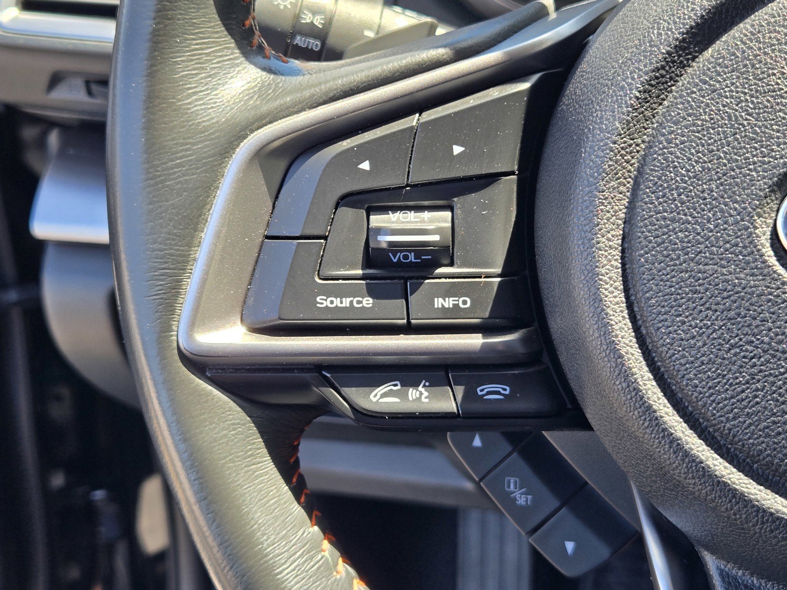 Used 2019 Subaru Crosstrek 2.0i Limited w/ Moonroof Package w/Navigation AWD/4WD image 25