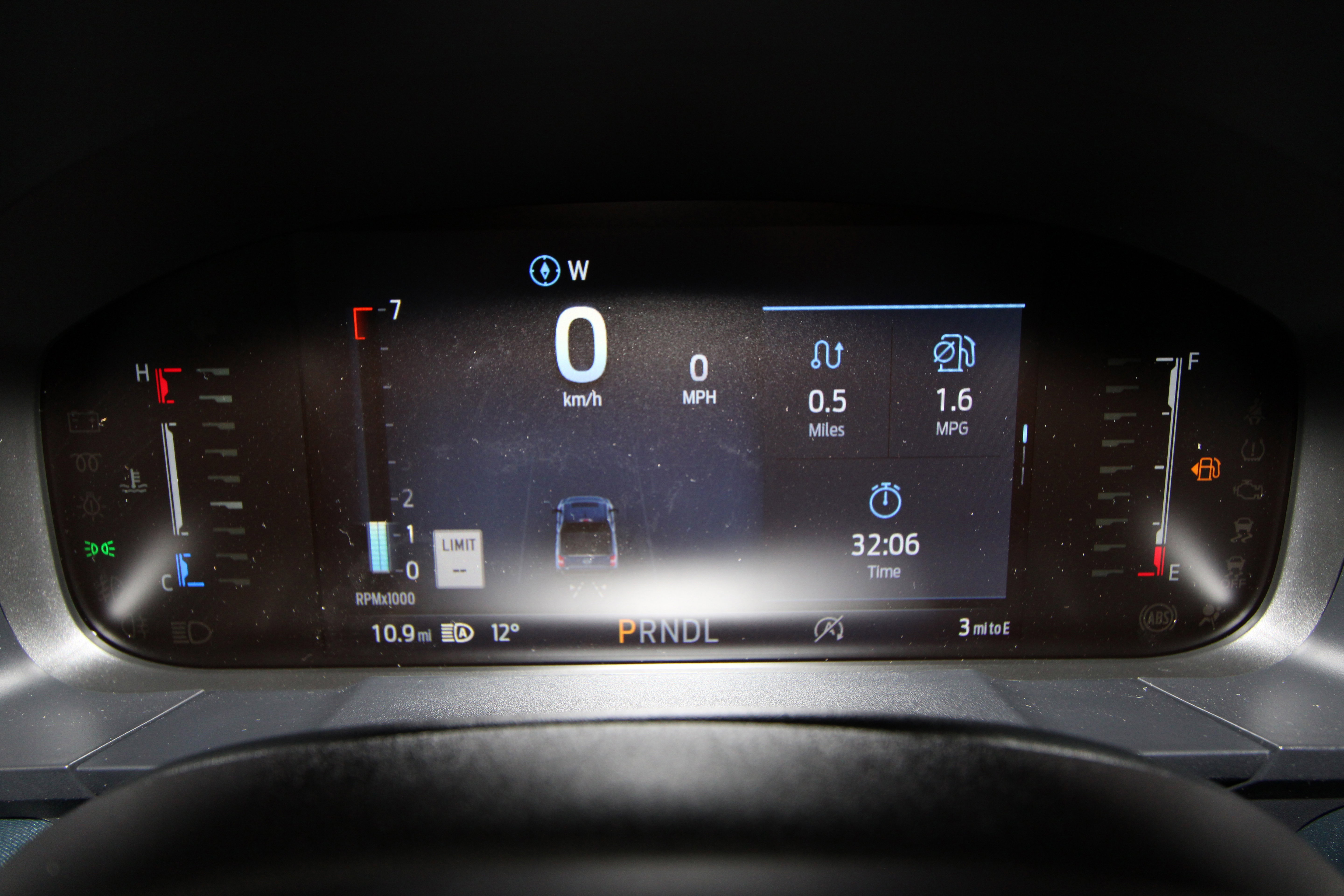 New 2026 Ford Maverick Lariat w/ 4K Tow Package image 8