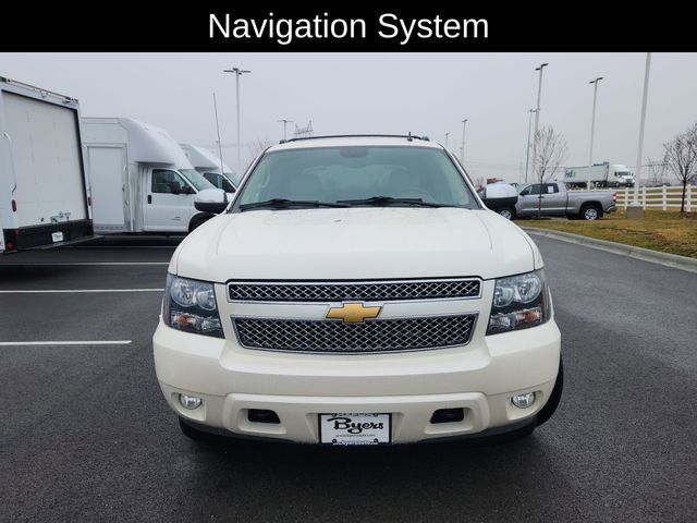 Used 2013 Chevrolet Avalanche LTZ image 2