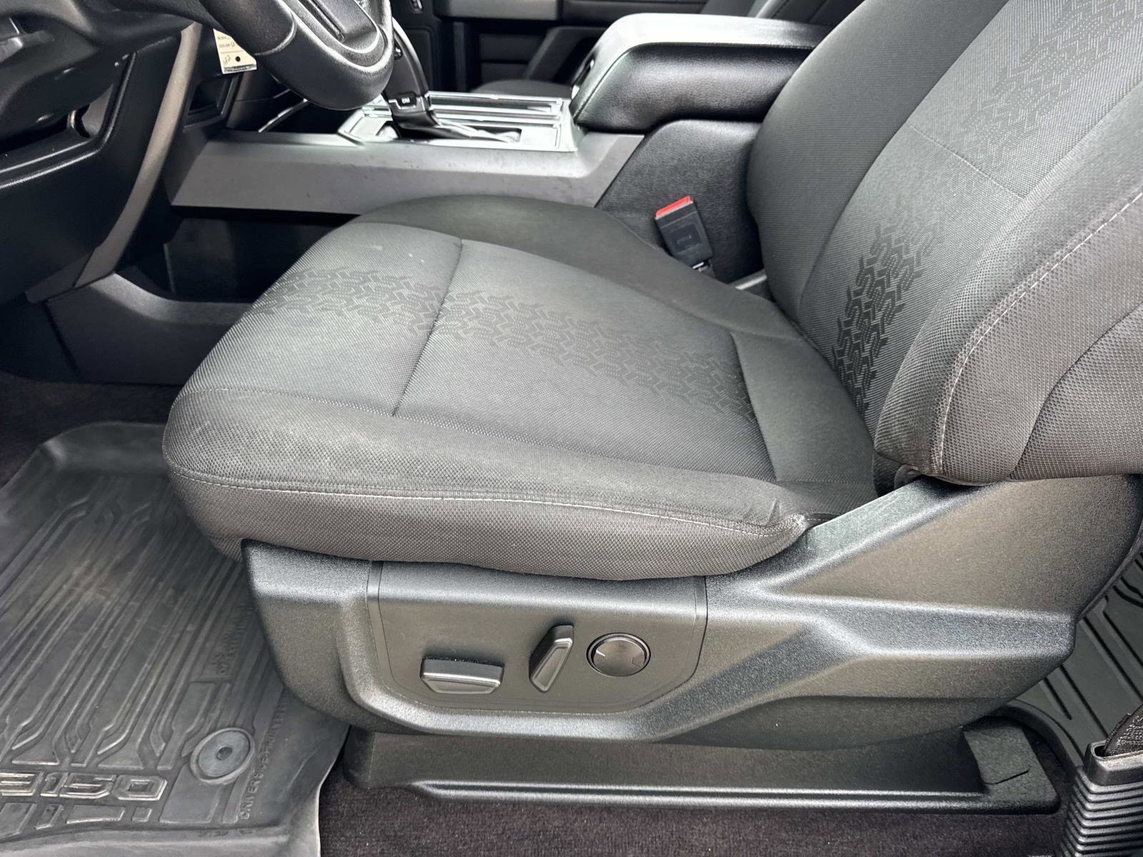 Used 2020 Ford F150 XLT w/ Equipment Group 302A Luxury image 16