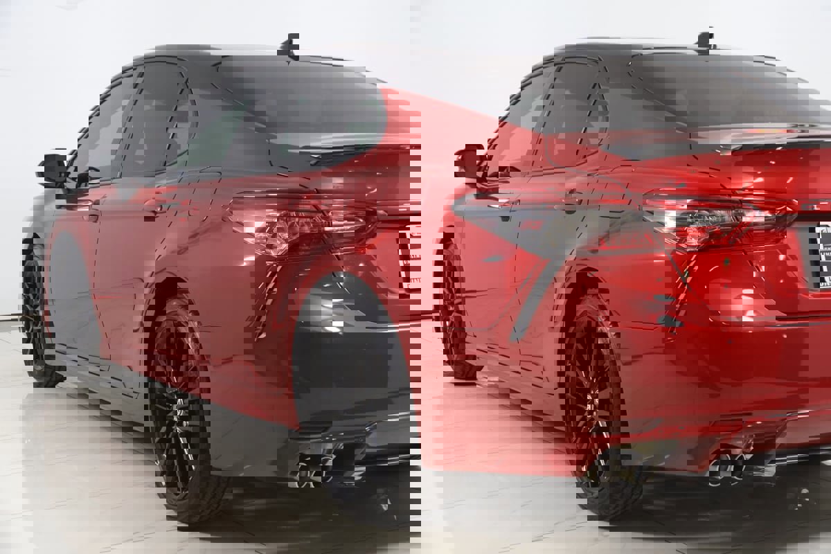 Used 2021 Toyota Camry XSE FWD image 24