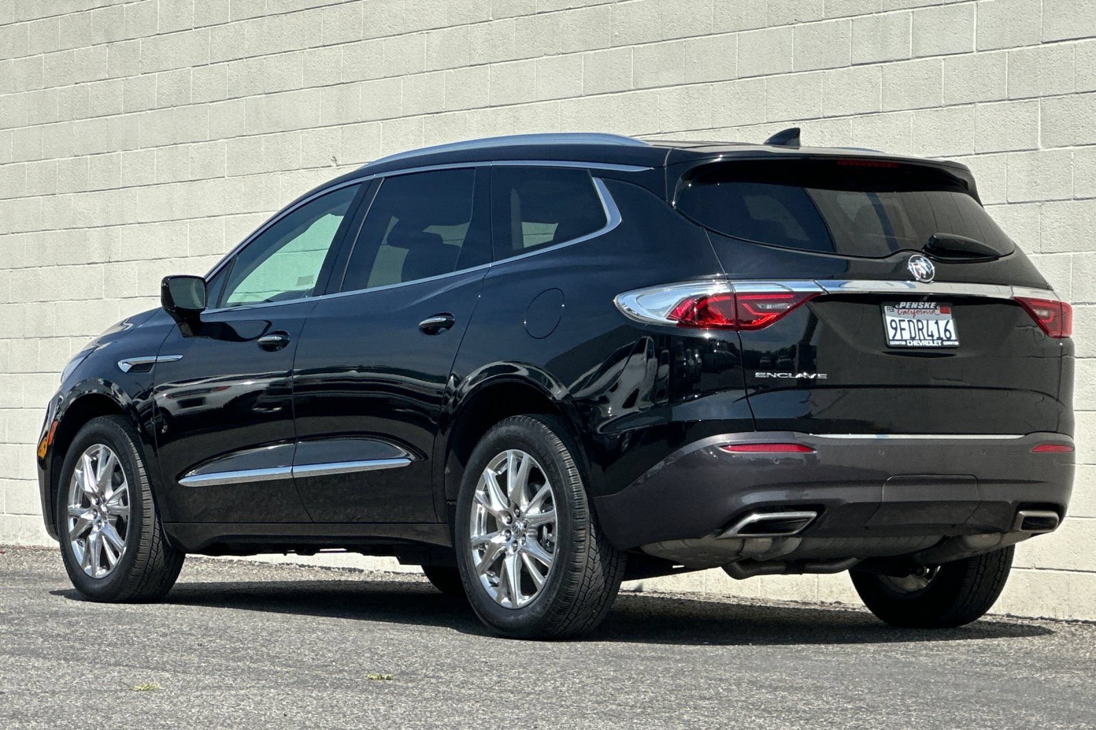 Certified 2023 Buick Enclave Essence w/ Experience Buick Package FWD image 6
