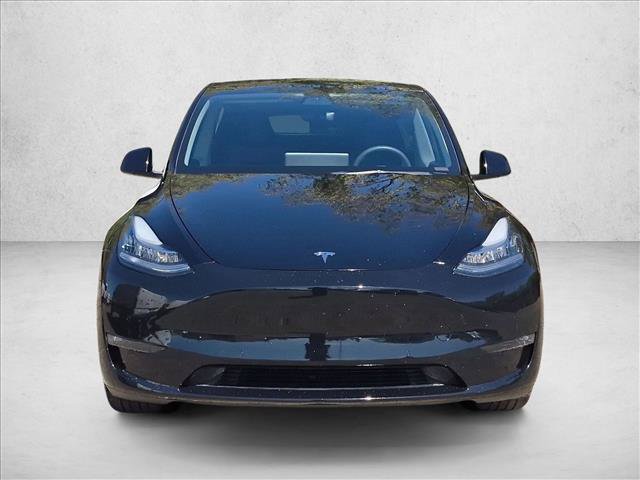 Used 2021 Tesla Model Y Long Range AWD/4WD image 2