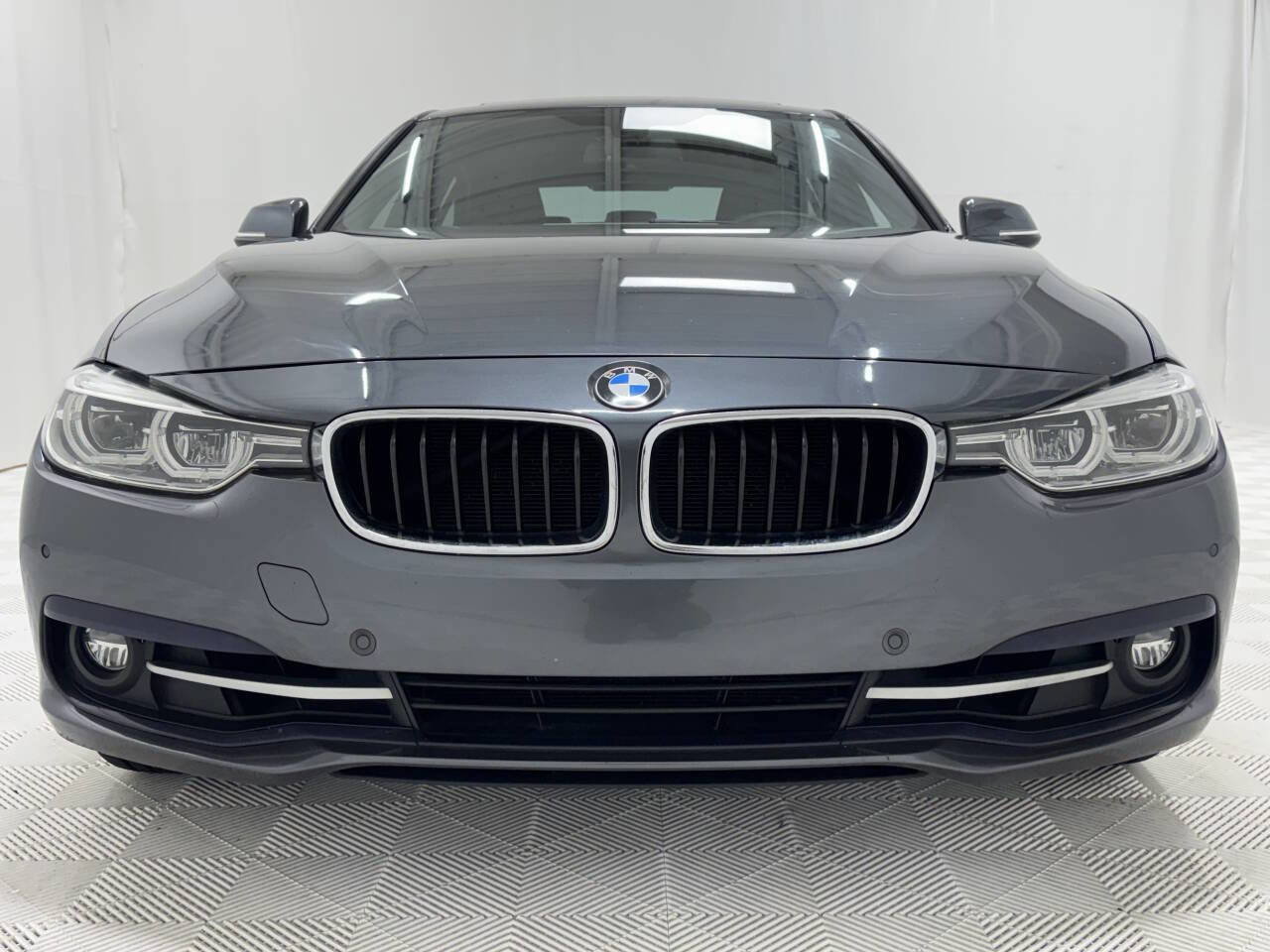 Used 2017 BMW 330i Sedan image 8