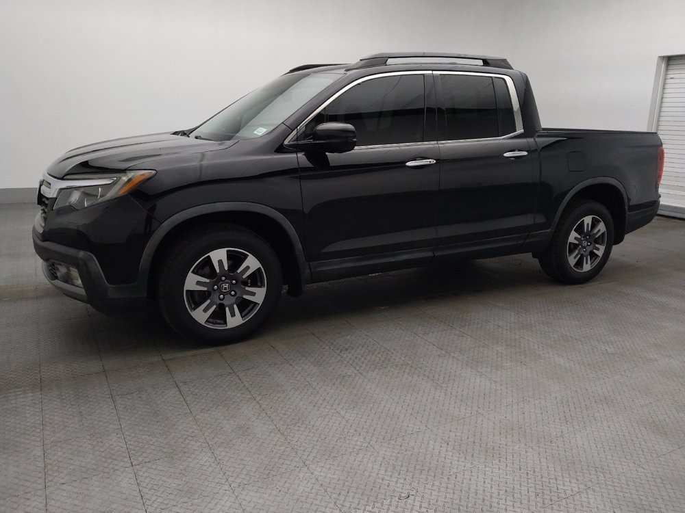 Used 2017 Honda Ridgeline RTL-E image 2