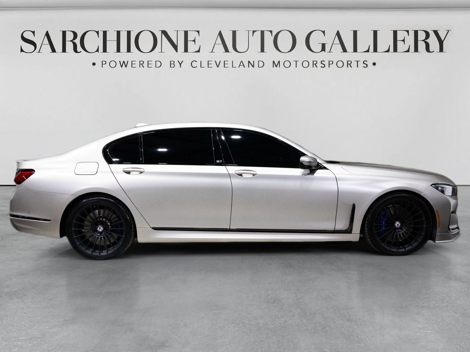 Used 2022 BMW ALPINA B7 xDrive w/ Interior Design Package AWD/4WD image 11
