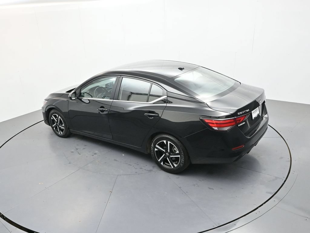 Used 2024 Nissan Sentra SV FWD image 27