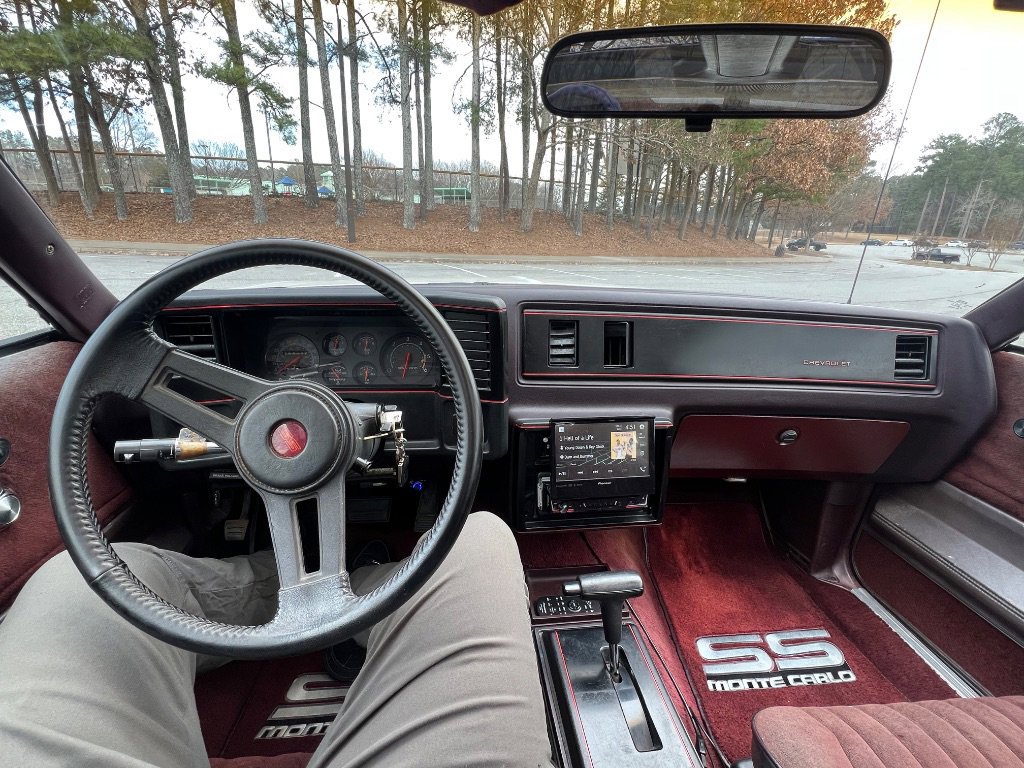 Used 1987 Chevrolet Monte Carlo SS RWD image 4