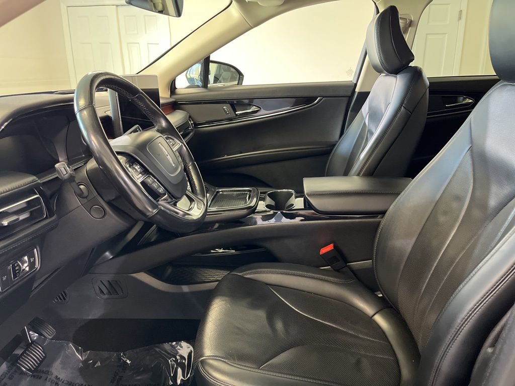 Used 2022 Lincoln Nautilus Reserve AWD/4WD image 14