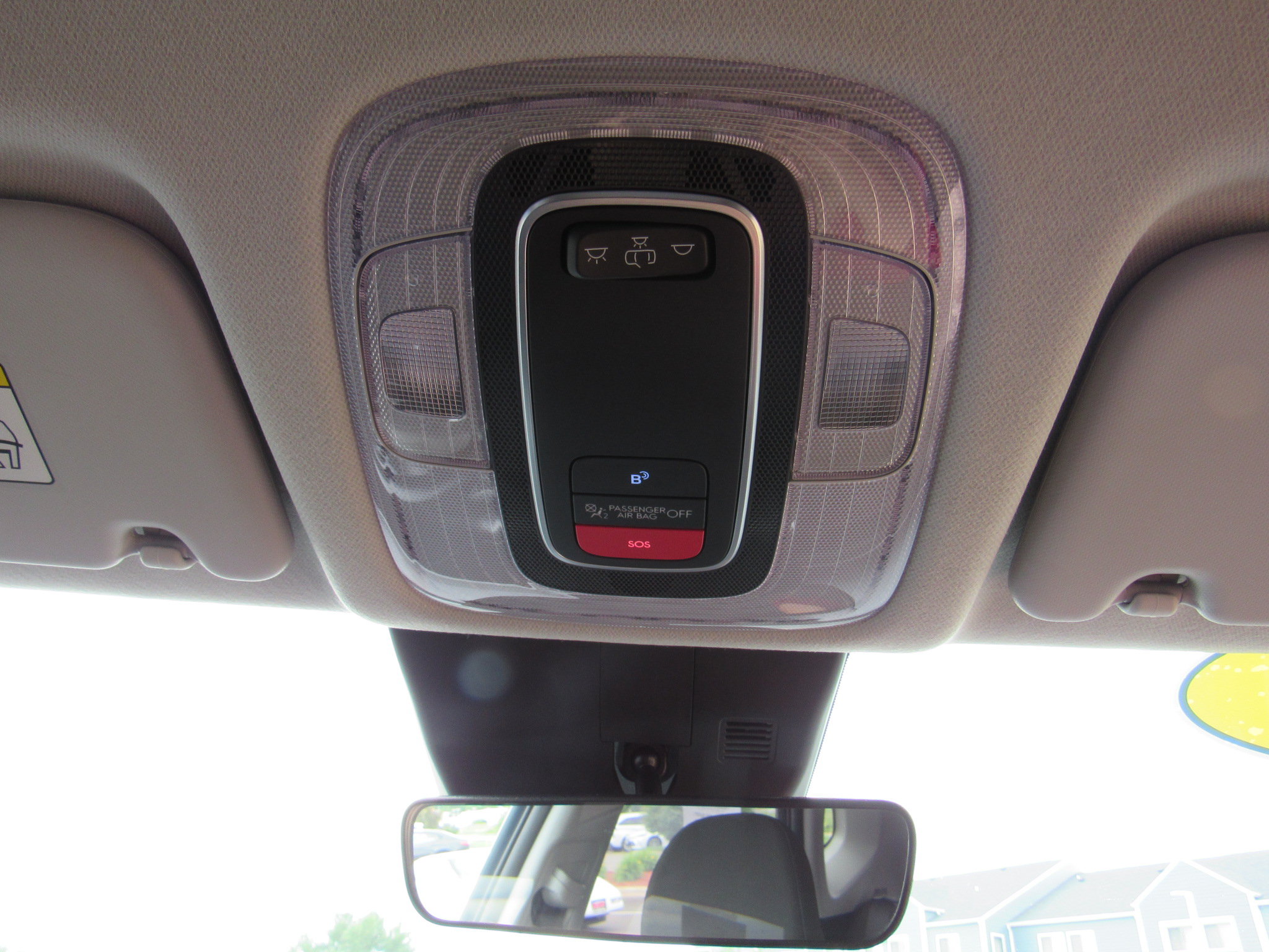 Used 2025 Hyundai Kona SEL AWD/4WD image 32
