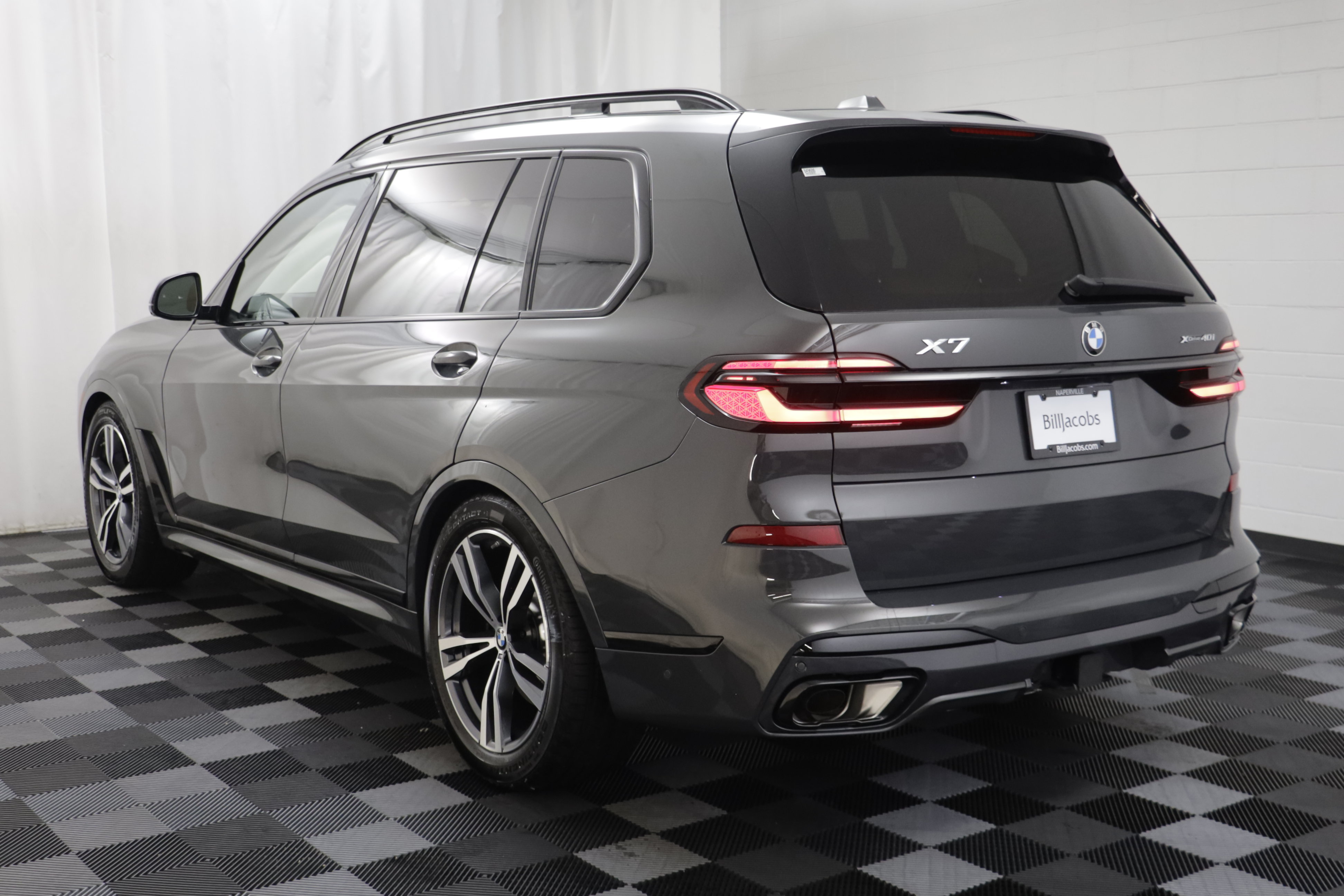 New 2027 BMW X7 xDrive40i w/ M Sport Package AWD/4WD image 16